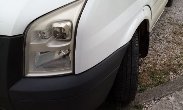 Voir plus — Choc avant FORD TRANSIT — Chrono'smart