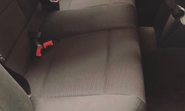 Voir plus — Pressing des Sieges — AC AUTO