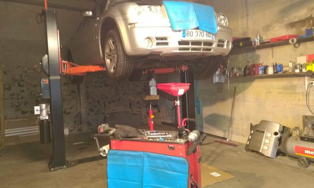 Vidange boite 300c — Services entretien auto — photo 1