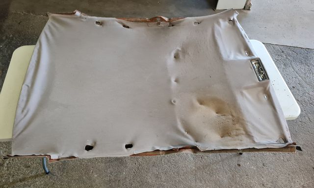 Voir plus — Réfection de ciel de toit — SPAY Esthétique Automobile