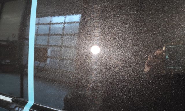 Voir l'image Polissage de la Carrosserie / Polilustré Wet-sanding — Clean Customs 11 — photo 1
