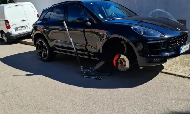 Voir plus — Pneus neufs — MR.Auto