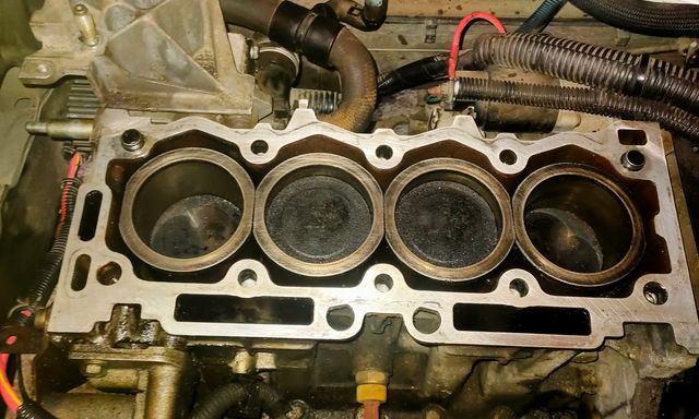 Moteur — Garage Charre Aménagements — photo 1