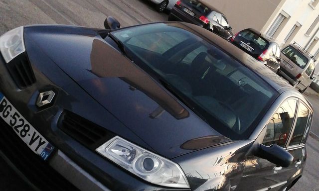 Redonner de la brillance a votre voiture — C'clean auto — photo 1