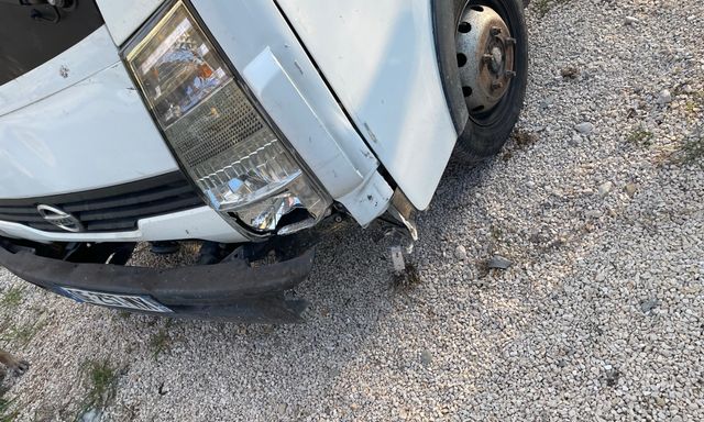 Choc avant — auto Airo — photo 1