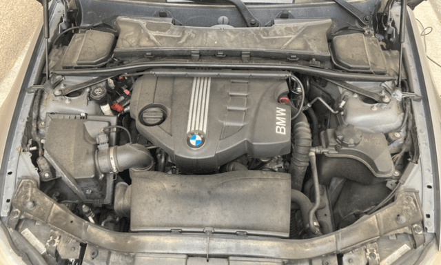 Voir l'image Nettoyage baie moteur — JSN WASH — photo 1