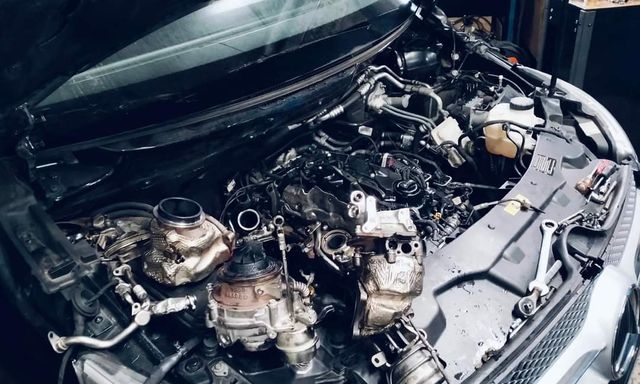 Voir plus — Changement des deux turbo HS — Micipsa Belhabib