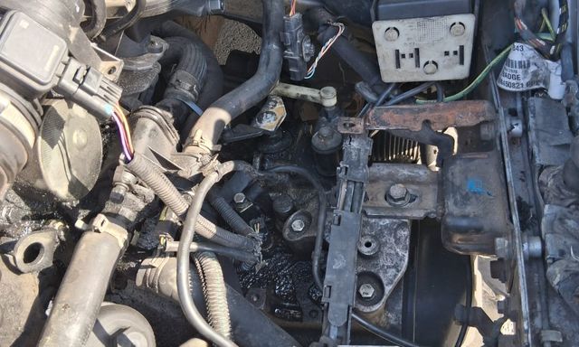 Voir plus — Remplacement tringlerie de boîte à vitesse — Smts garage