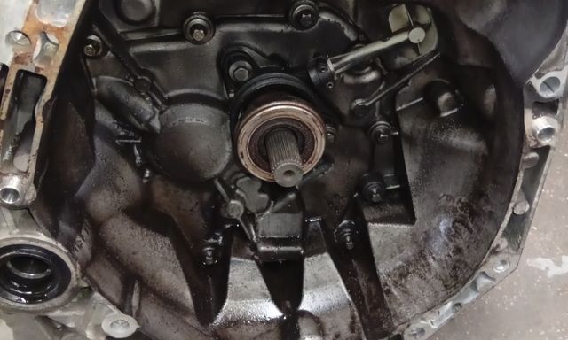 Voir l'image Changement kit embrayage et volant moteur — L.A mecaservice — photo 1