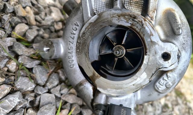 Remplacement turbo 2.0 dci trafic 3 — BlackListed performance — photo 1