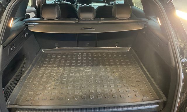 Voir l'image Nettoyage intérieur complet + lavage extérieur — Js Motors — photo 1